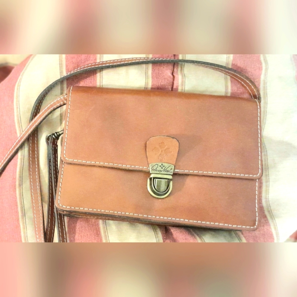 Patricia Nash Lanza Crossbody Organizer